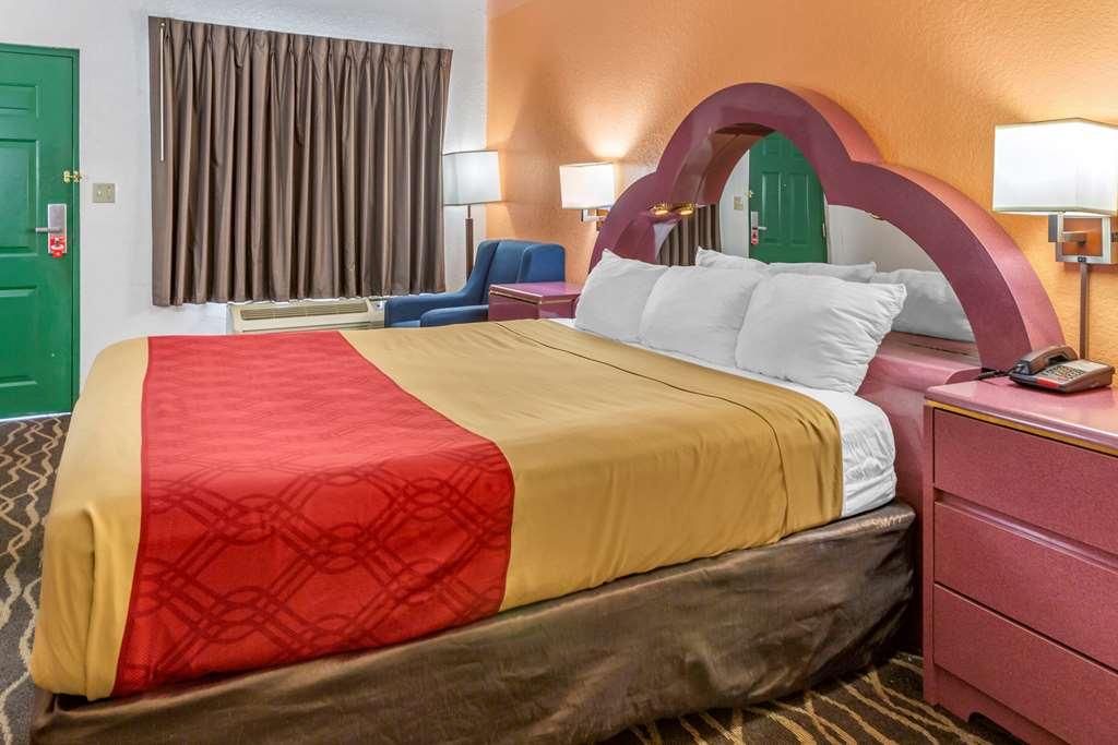 Econolodge Inn & Suites Albany Zimmer foto