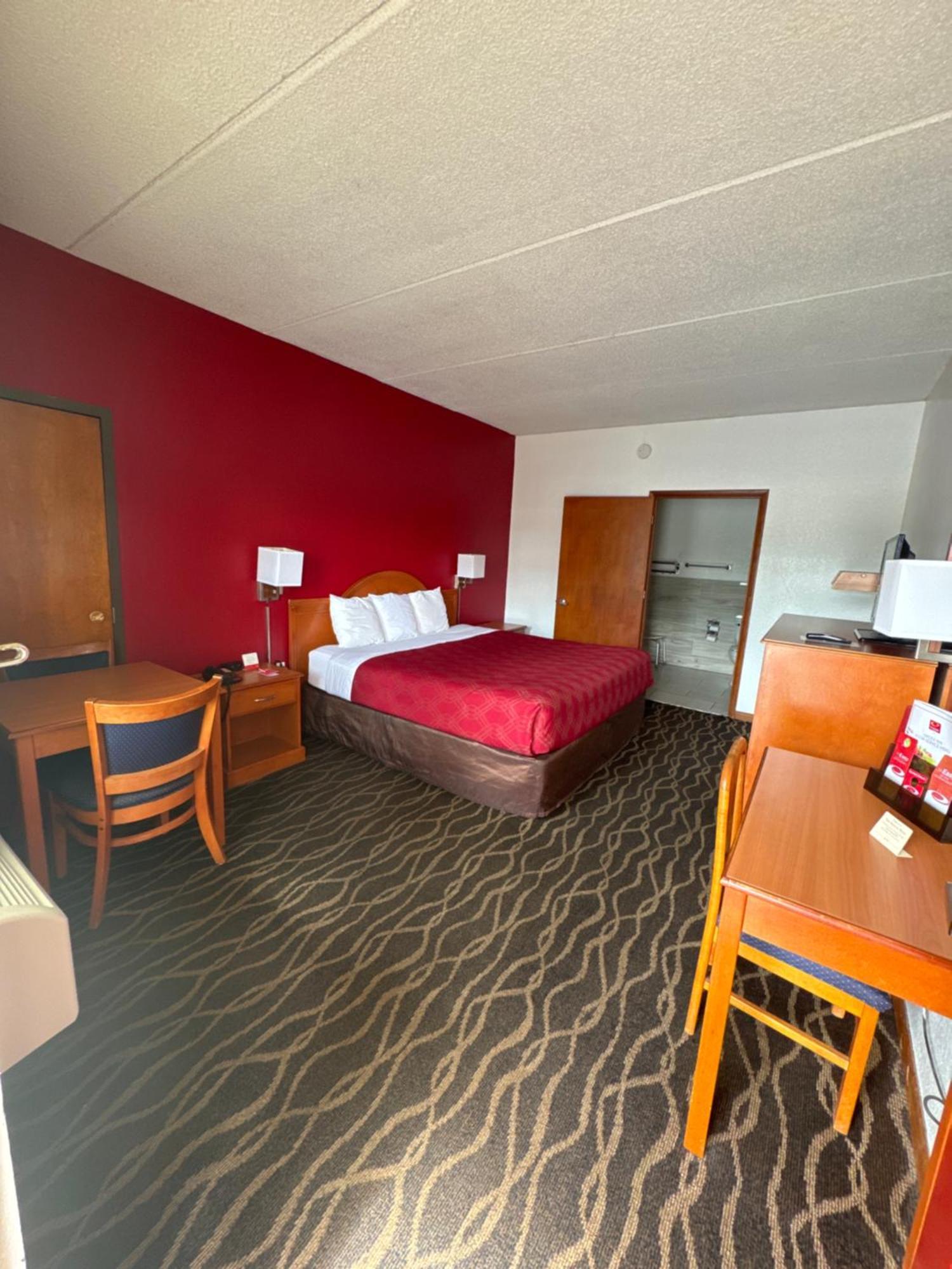 Econolodge Inn & Suites Albany Exterior foto